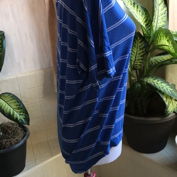 Blue and white stripe hi-low top - Picture 3 of 3